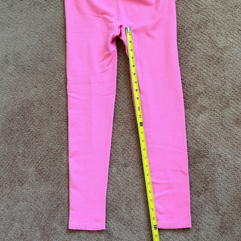 All In Motion Ribbed Leggings - Picture 6 of 6